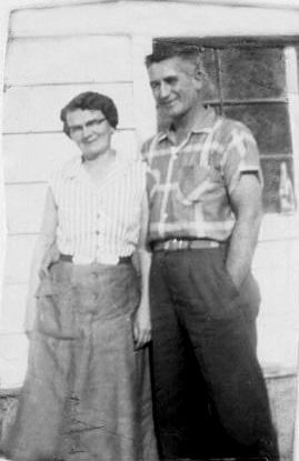 Description: http://classof56.topcities.com/hansons/sarahjw.jpg